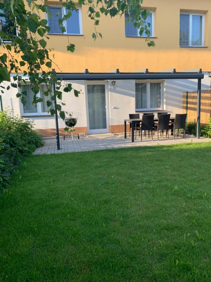 Apartman G4 Maty Frymburk Eksteriør bilde